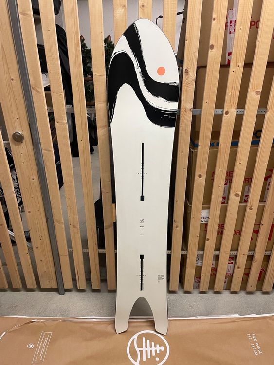 Burton Forager Fish Snowboard 160 Neu Acheter sur Ricardo