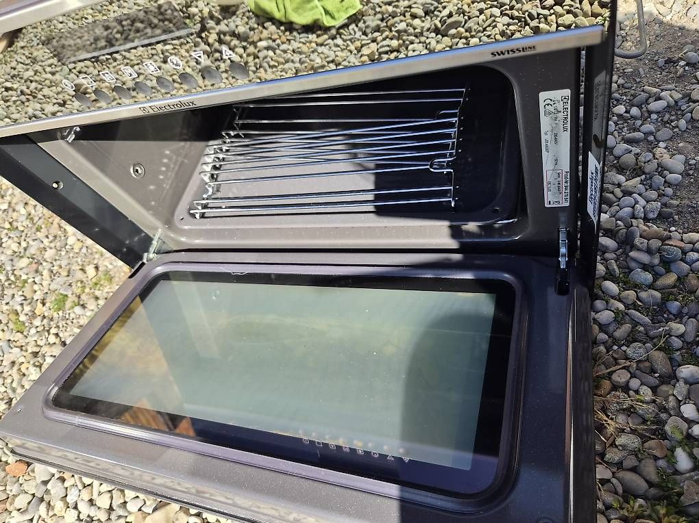 Backöfen: Backofen Electrolux – Gebraucht aus Wigoltingen von Goapunk 4
