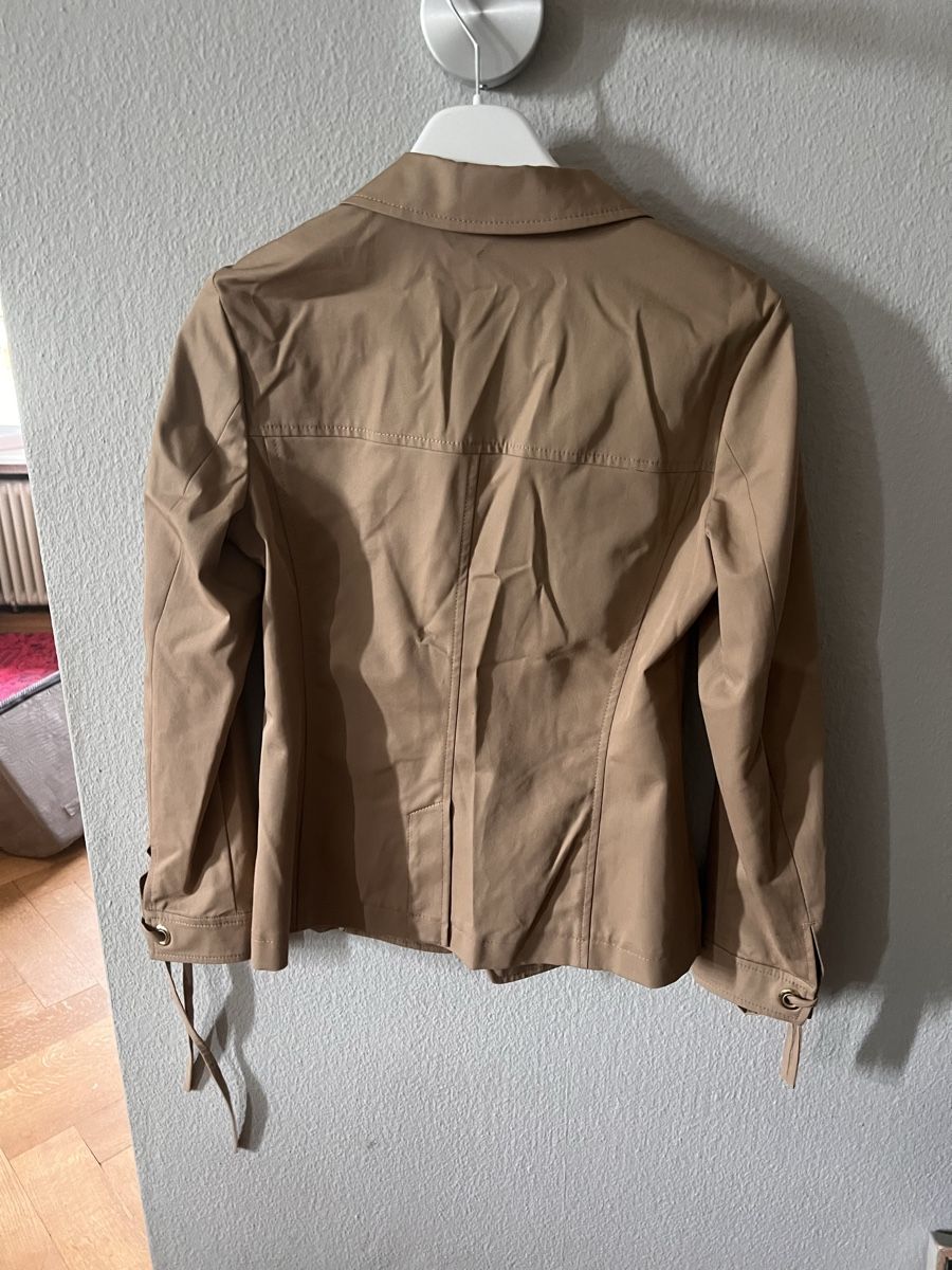 Marc Cain Giacche: Blazer Marc Cain, Gr. 36, beige – Usato da Solothurn venduto da Brini06 4