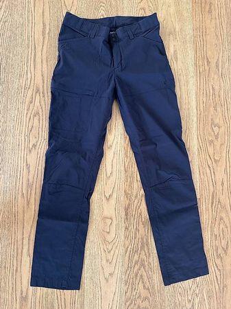 Peak Performance Damen Outdoor-/Wanderhose Gr. S schwarz