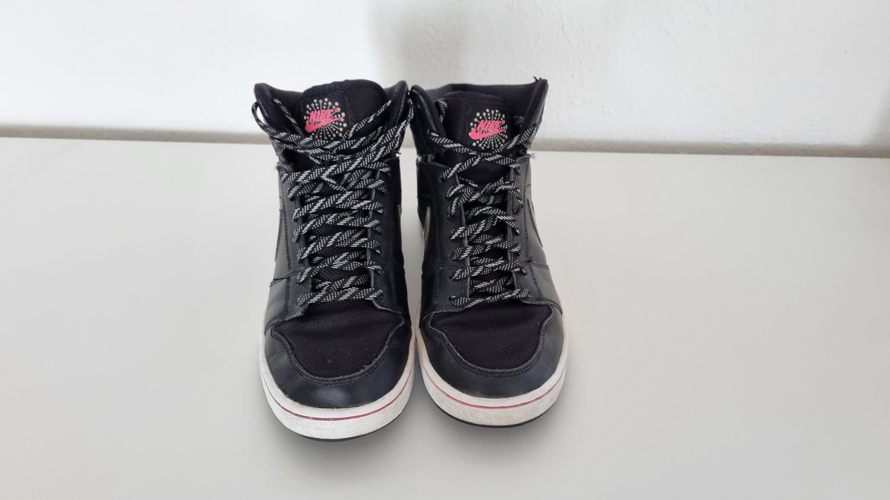 Nike Scarpe per ragazze: Schuhe Nike Grösse 38.5 gebraucht – Usato da Wohlen AG venduto da stephanieAG 1