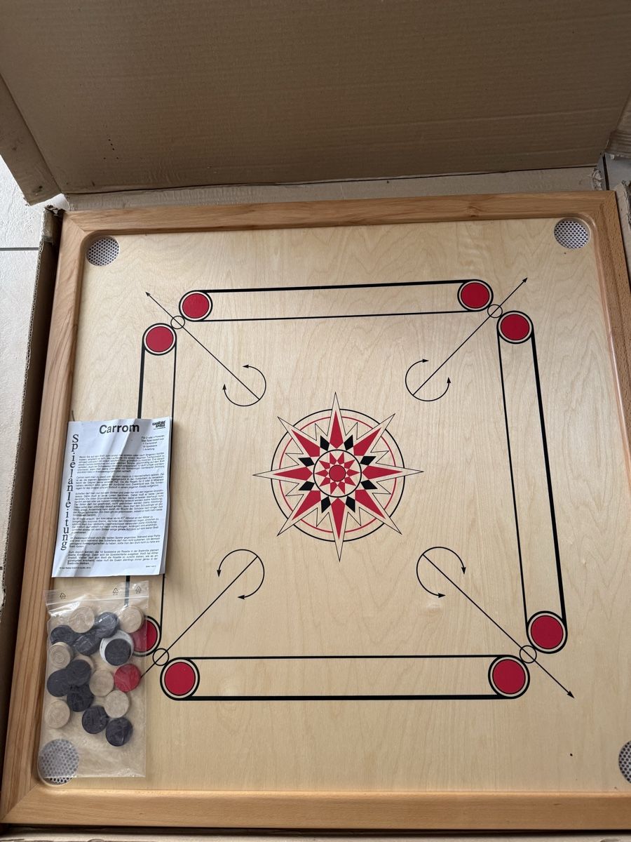 Spiele: CARROM zu verkaufen  – Gebraucht aus St.Antoni von Fantasie