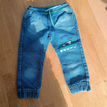 Hose Grösse 92