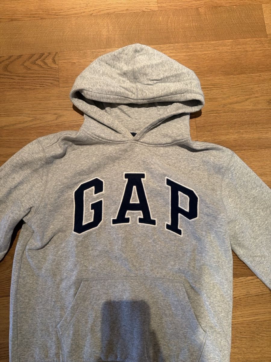 Gap Pulls & Sweat-shirts: Gap Hoodie – Neuf (Voir description) à Hausen AG par nik_9sg2 1