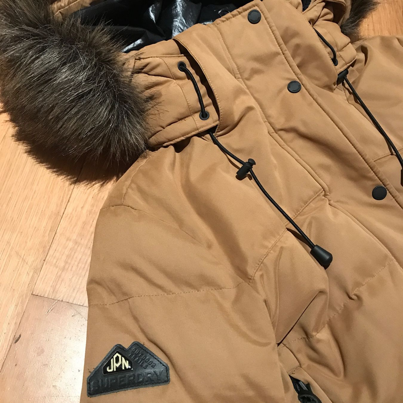 Superdry Giacche: Superdry Damen Winterparka 40 / M – Usato da Langenthal venduto da mchmielu82 3