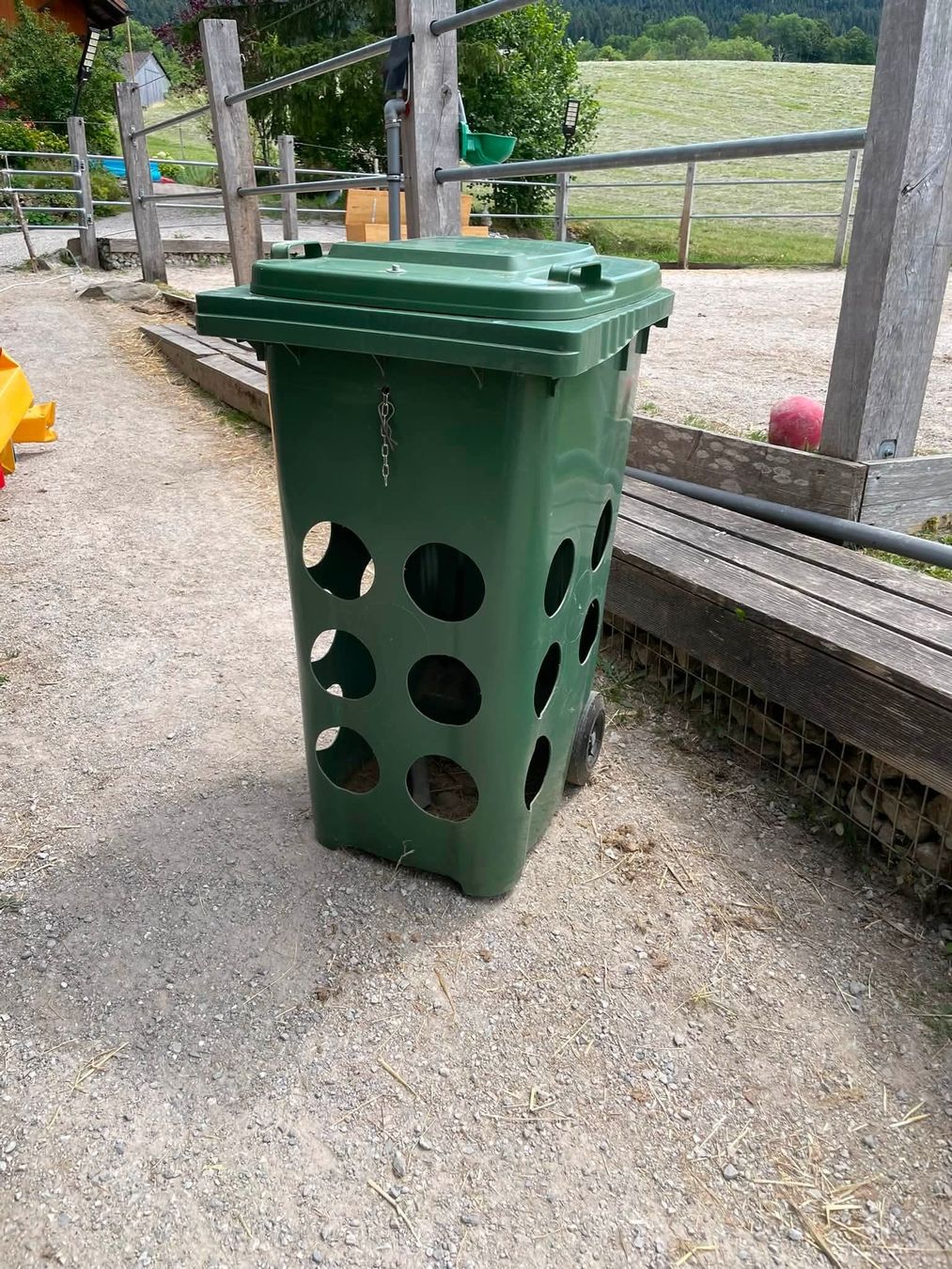 Behälter & Ähnliches: Heubox – Gebraucht aus Guggisberg von JohnDo85