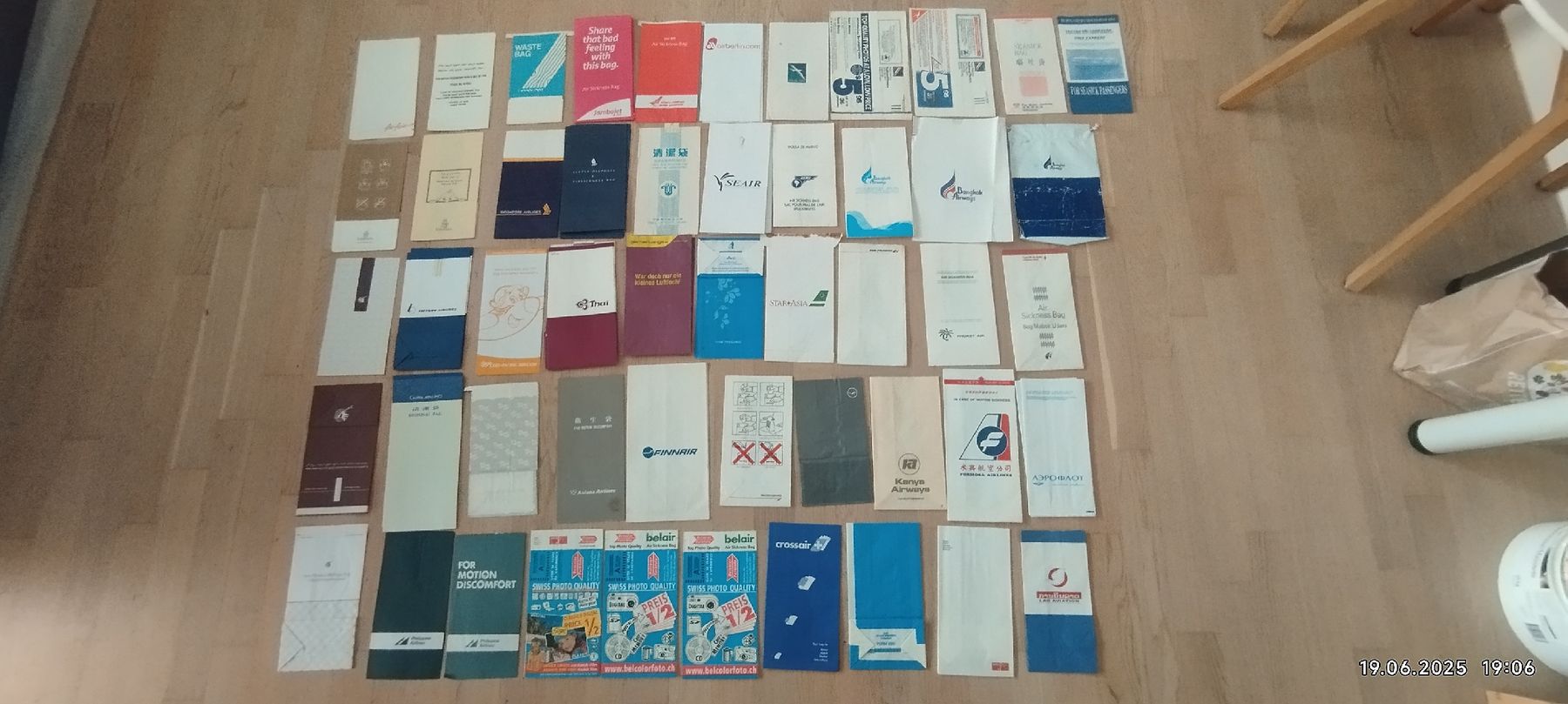 Foto & Immagini: Fluggesellschaften kotz Tüte – Nuovo (secondo la descrizione) da Beringen venduto da ptt_c5nt