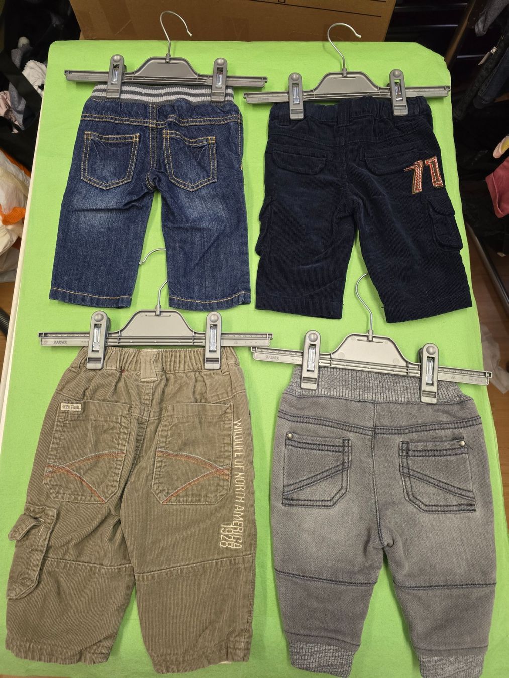 Pantalons: Hosen Grösse 62 – D'occasion à Schönenwerd par Chez_Mimi 1