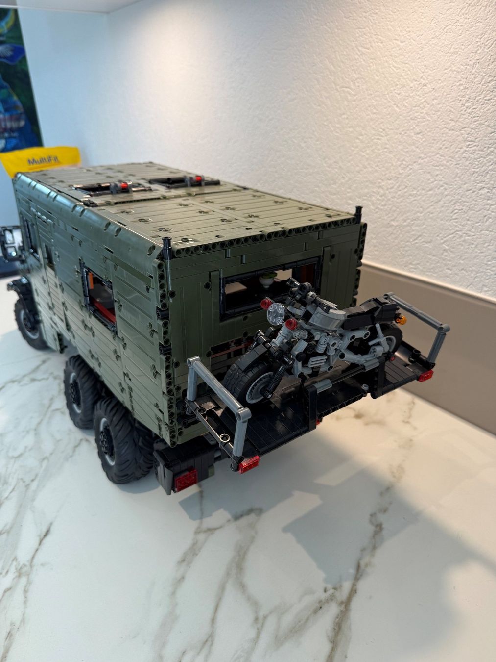 Technics Kit di costruzioni: LKW Unimog LE-J907 – Usato da Meisterschwanden venduto da Bigi1 2