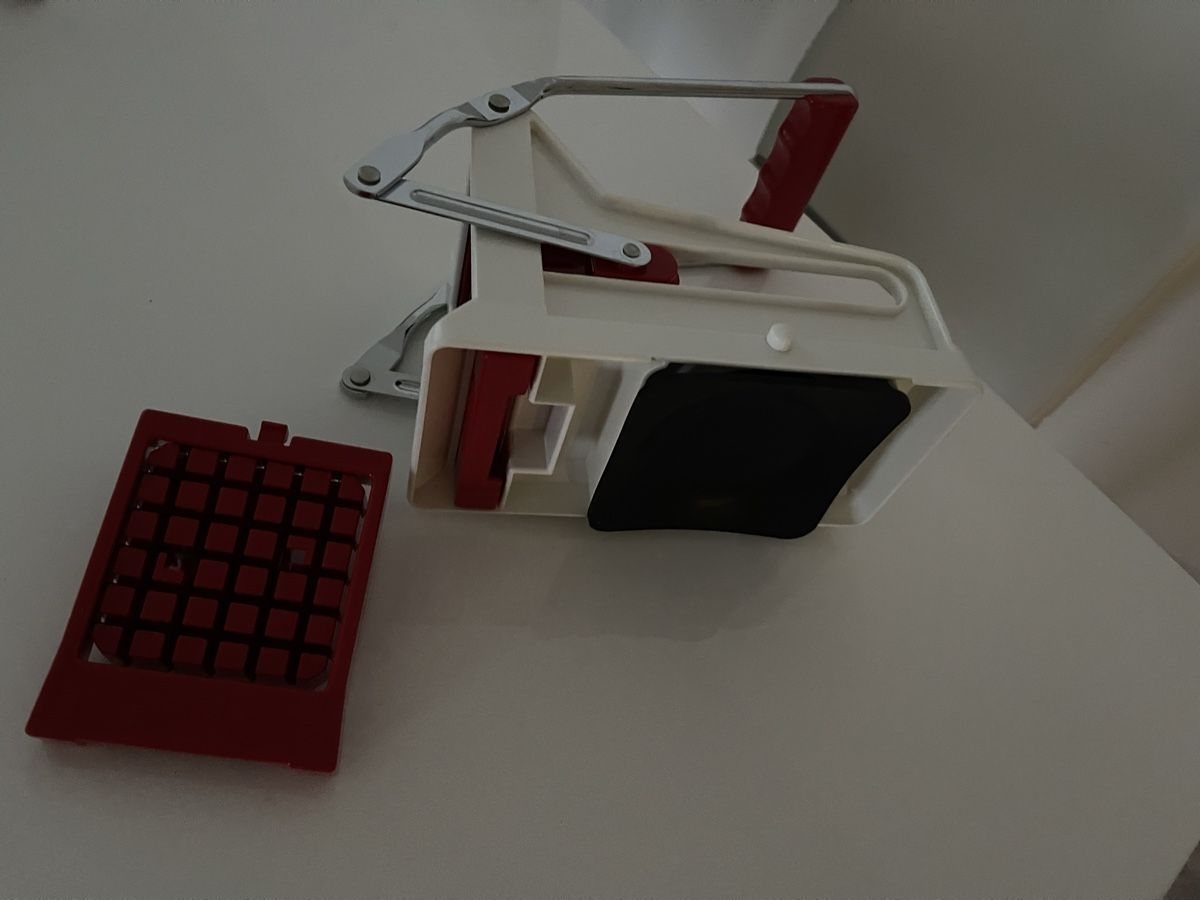 Elettrodomestici da cucina: Profi Pommes Maker – Usato da Galgenen venduto da Miachelle 2