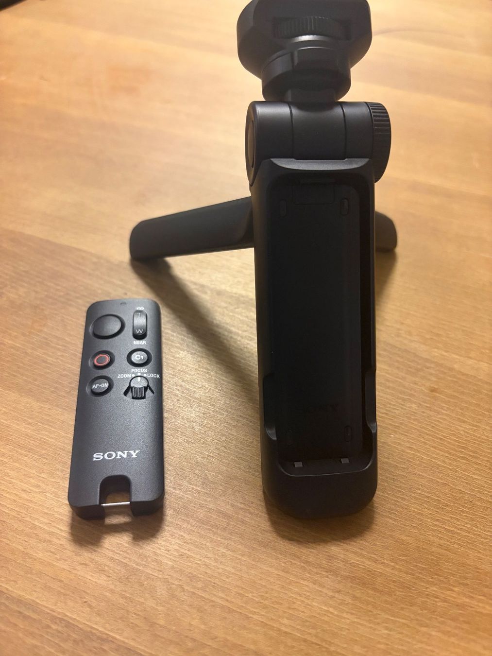 Altri Accessori: Sony GP-VPT3 Wireless shooting grip / remote BT – Nuovo (secondo la descrizione) da Bern venduto da off_52yz 5