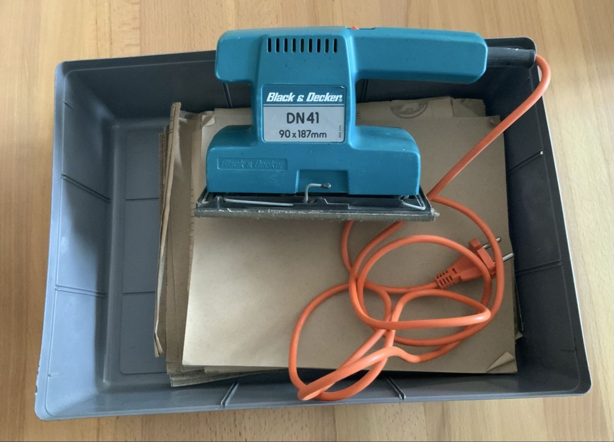 Smerigliatrici & Lucidatrici: Black&Decker Schleifmaschine DN41, – Usato da Lufingen venduto da lotzstef