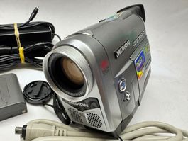 MiniDV Camcorder mit Tasche