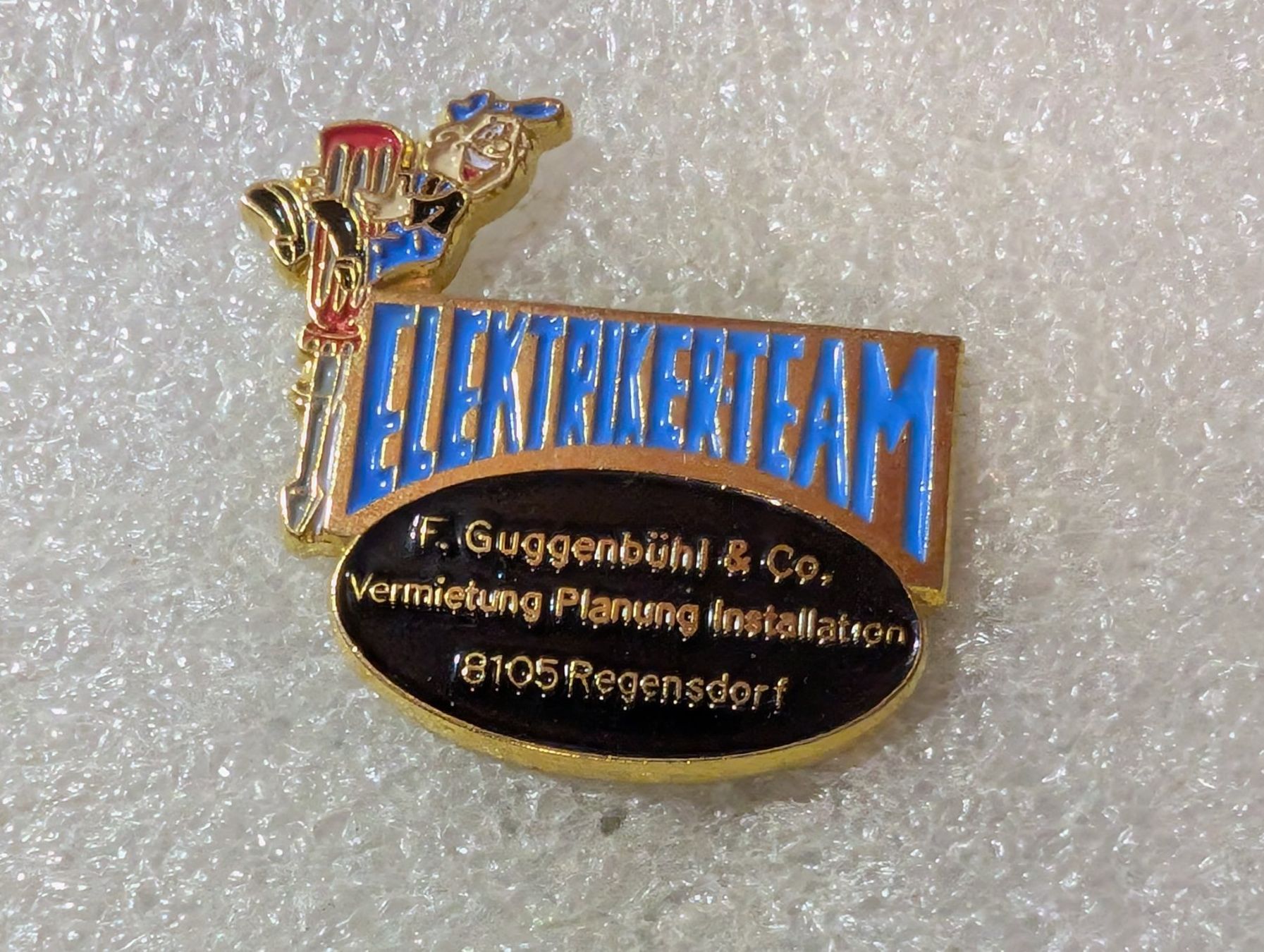 Placchette & Badge: Ansteckpin 4: Elektrikteam – Usato da Oppligen venduto da Pin-Fall-Shop
