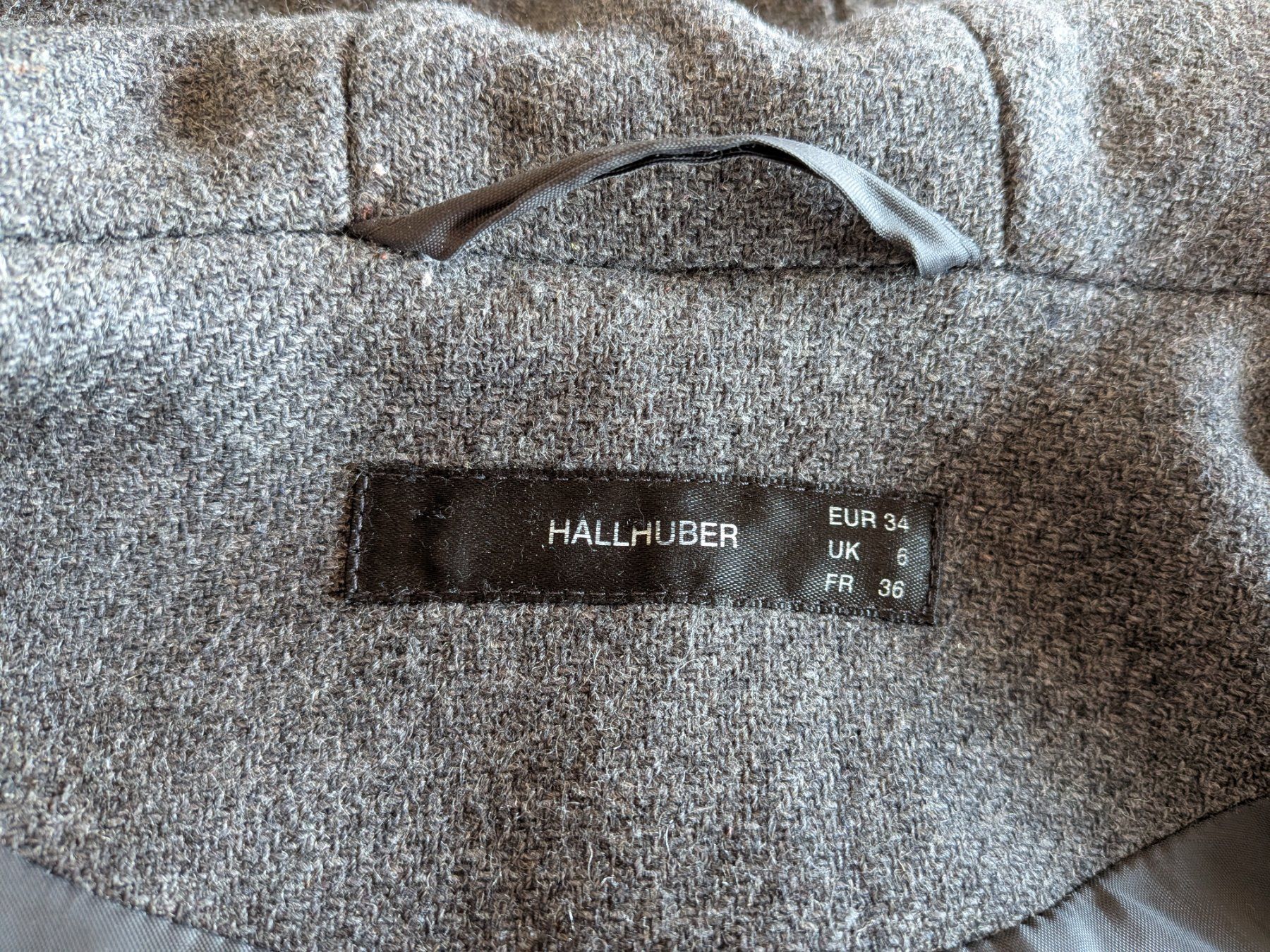 Hallhuber Vestes: Hallhuber Übergangsjacke Damen Wolle – D'occasion à Niederteufen par FSe 1