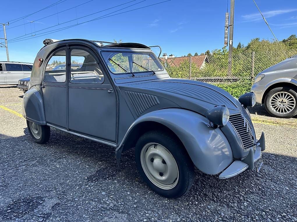 Citroën Automobili: Citroen 2CV A 2L – Usato da Fehraltorf venduto da knusli31 3