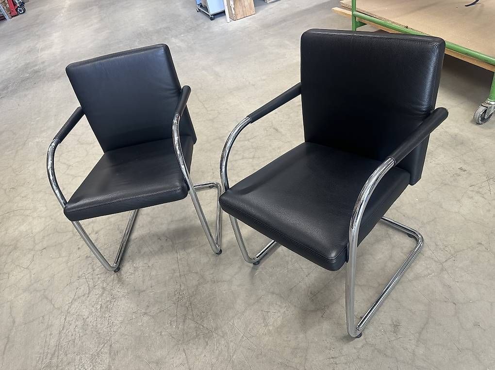Chaises: Vitra Visasoft – D'occasion à Schwarzenburg par HalloHallo25