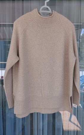 oversize Pullover MAX MARA,neuwertig,220 Fr.
