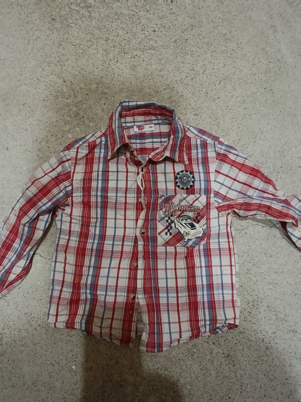 Lotti & Set di vestiti: 10-teiliges Kleiderpaket "BOY" – Usato da Basel venduto da mon_7m8h