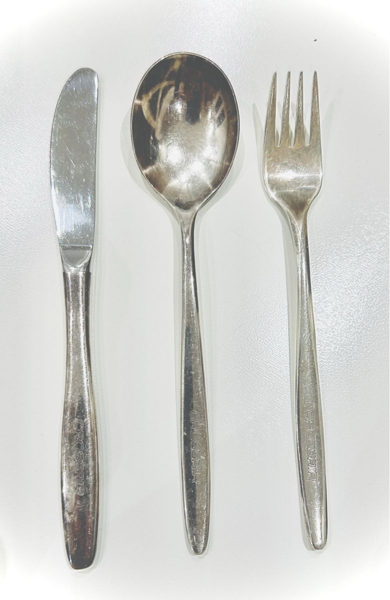 Bestecksets: Crossair-Set, Silber, 1 Messer, 1 Gabel, 1 Löffel – Gebraucht aus Lengnau AG von Mefari