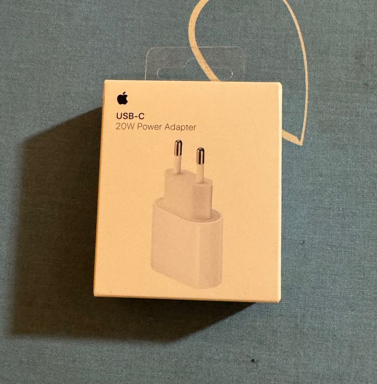Original Apple USB-C 20 Watt Power Adapter | Kaufen auf Ricardo