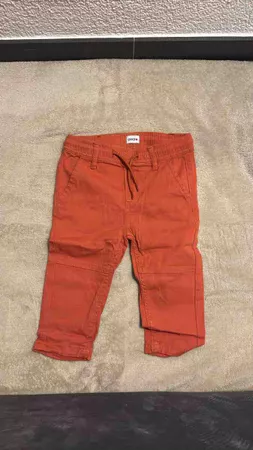 Kinderhose OVKS orange Baumwolle gebraucht 18M gr. 86