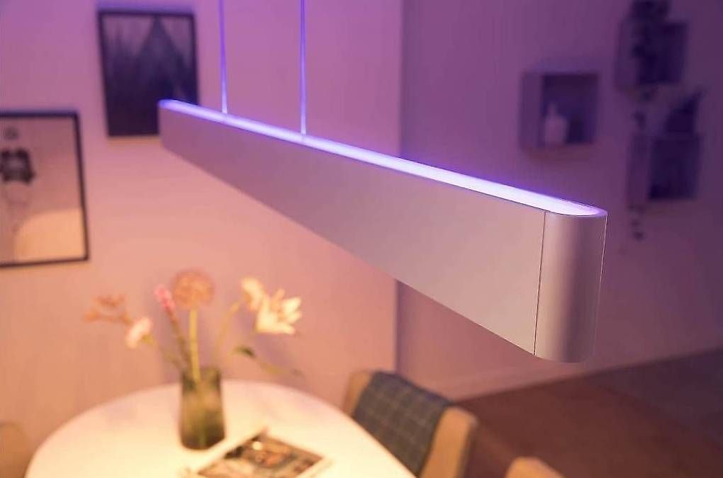 Kronleuchter & Deckenlampen: Philips Hue Ensis Pendelleuchte - Neu & originalverpackt – Gebraucht aus Bern von xloui99x 1