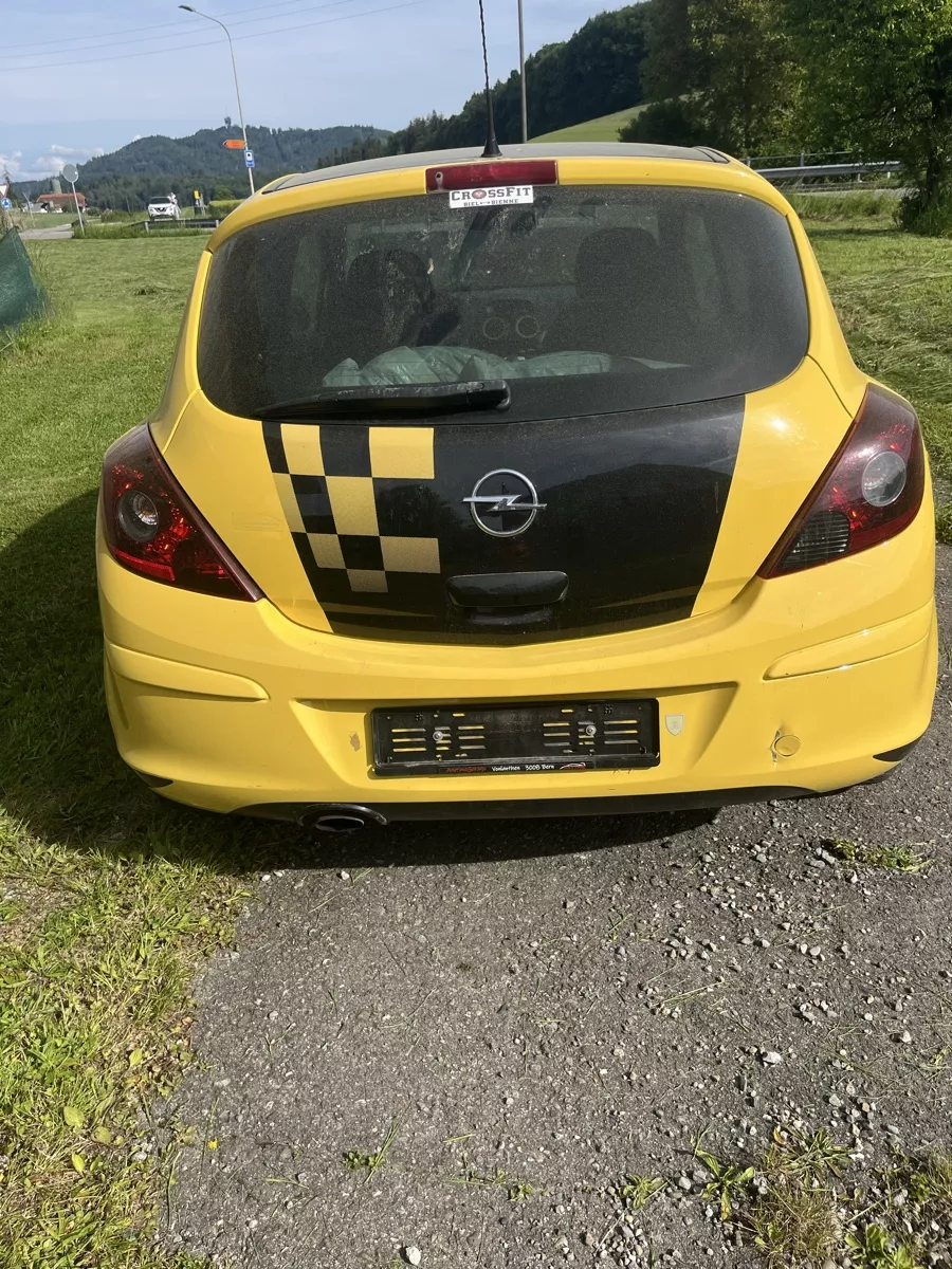 Automobili: Opel corsa – Usato da Schliern b. Köniz venduto da Alina.81 1