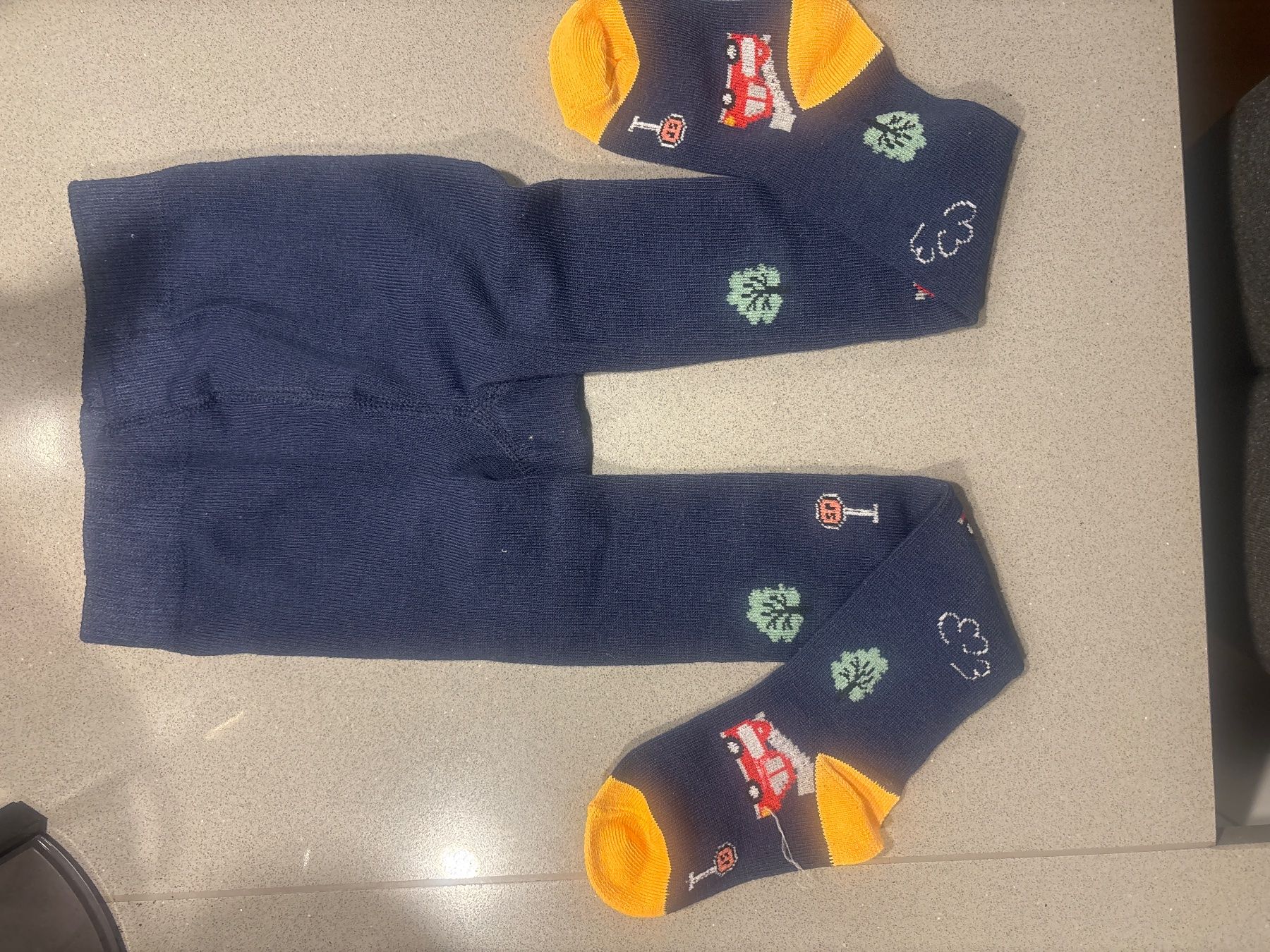 Calze & Collant: 4 er Set Kinder Strumpfhosen, Gr/92 – Usato da Liestal venduto da Efri33 3