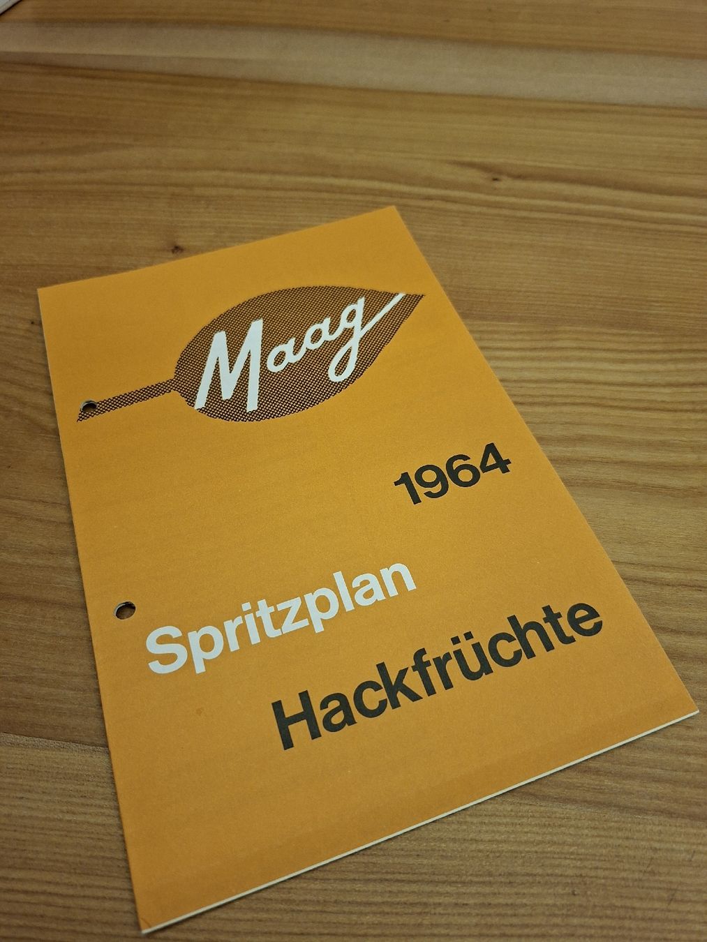 Documenti: Proschüre Maag Spritzplan 1964 Hackfrūchte – Usato da Ganterschwil venduto da HeidiuPeter