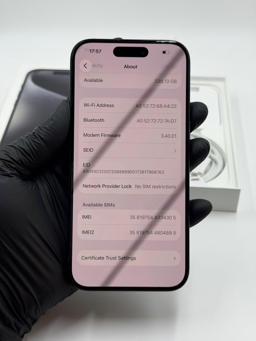 Apple Telefoni cellulari / Smartphones: Apple iPhone 15 Pro - 256 GB | Wie neu – Usato da Chur venduto da ReplaceHub 7