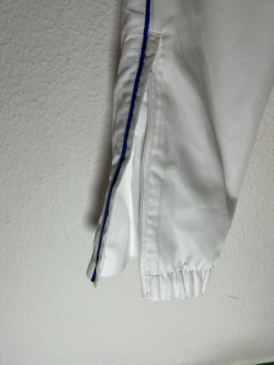 Lacoste Pantaloni: Lacoste Trackpants weiss Grösse XS – Usato da Bern venduto da sor_5lyt 3