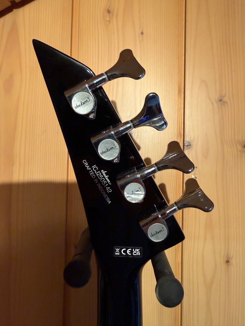 Jackson Strumenti musicali: E-Bass Jackson Pro Plus Pure Metal CB1A – Nuovo (secondo la descrizione) da Toffen venduto da Samson74 4