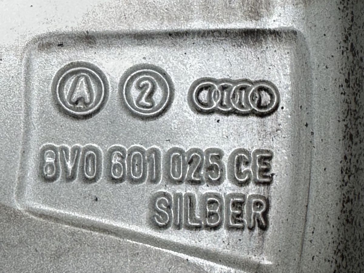 Audi Felgen: Audi RS3 Original Felgen – Gebraucht aus Niederurnen von bear-scent 4
