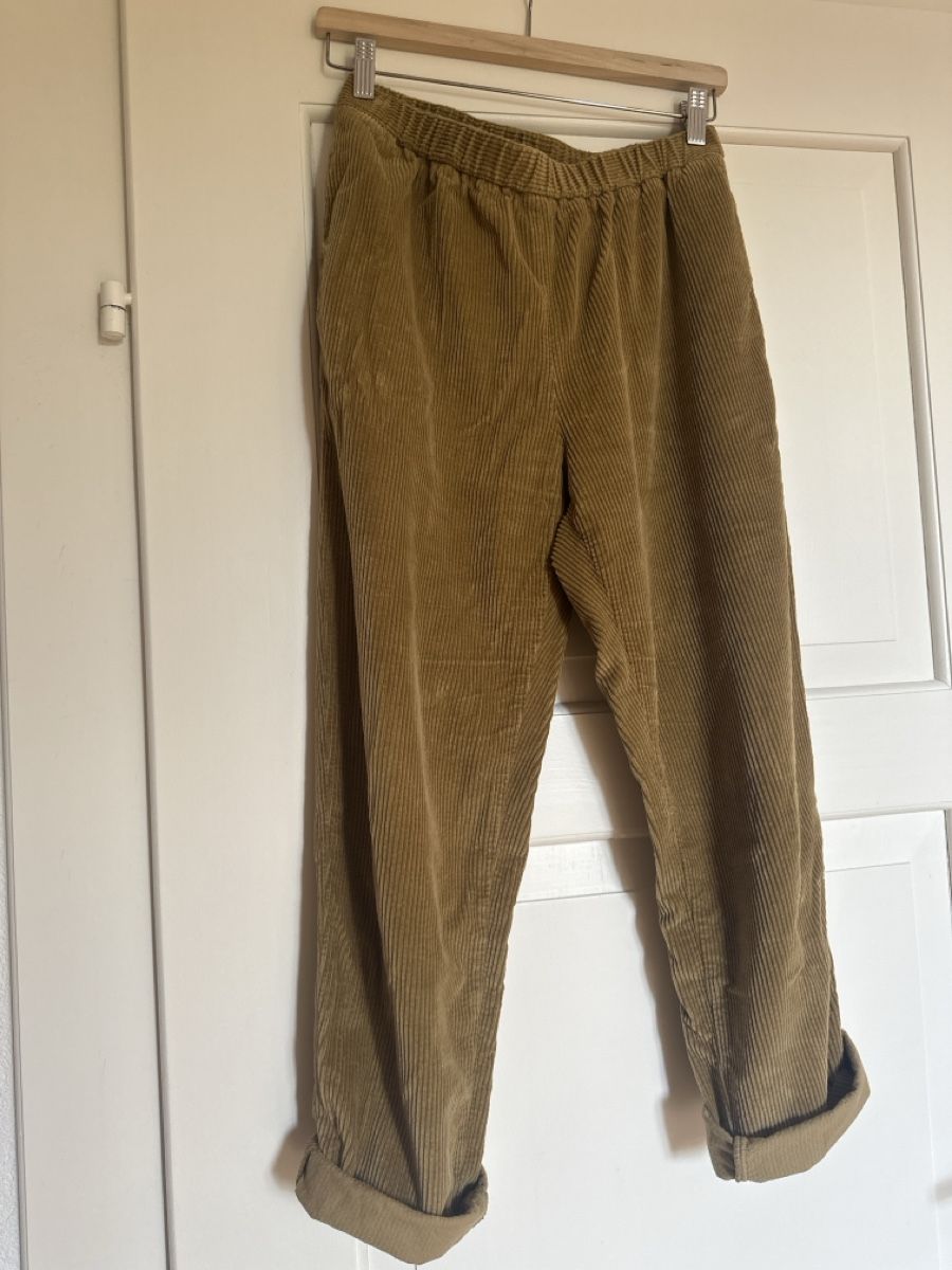 Pantalons: Cordhose von Pomandere – D'occasion à Zürich par Misomi