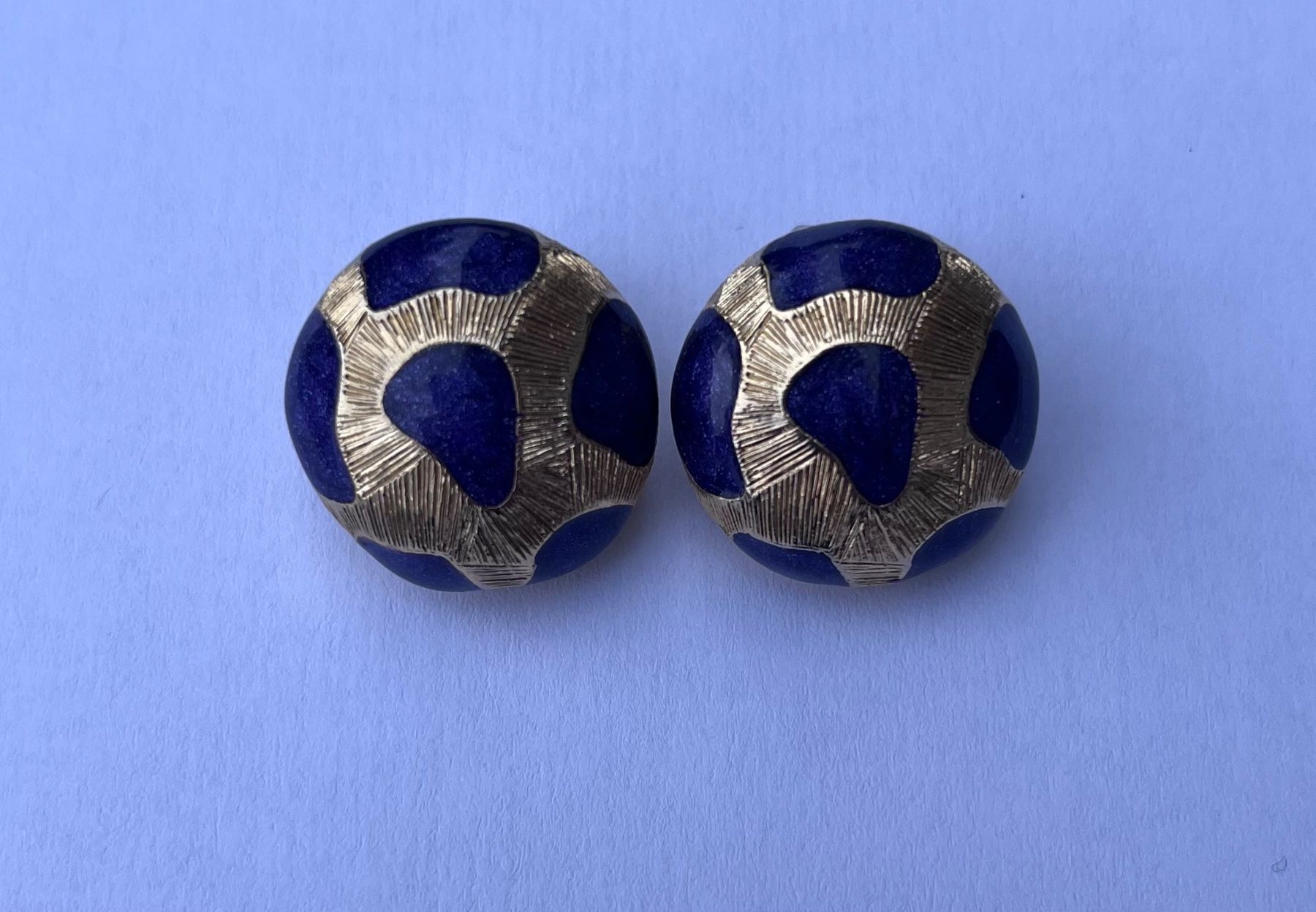Orecchini pendenti & Orecchini a lobo: Vintage Ohrclips Orena Paris – Usato da Roggwil BE venduto da KarotteV