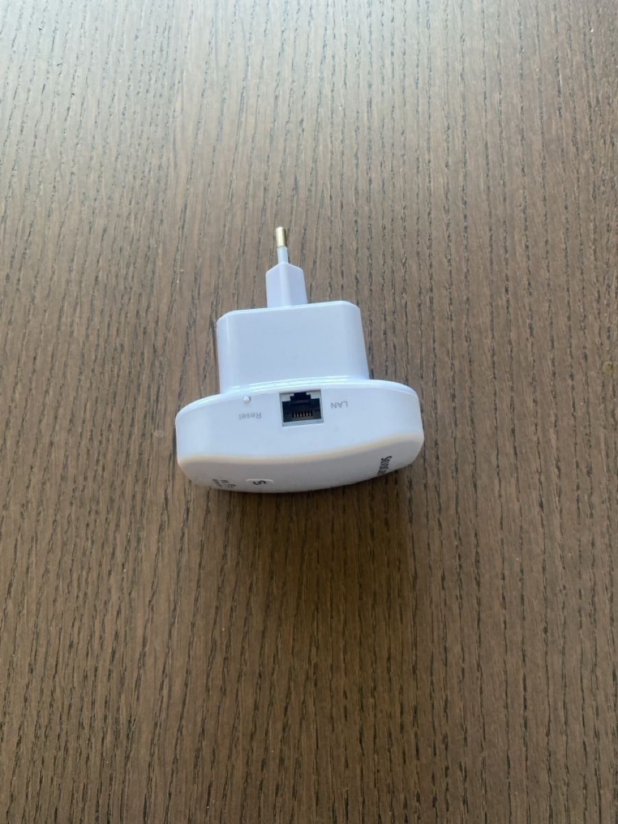 WiFi: Wifi repeater – Usato da Füllinsdorf venduto da vathana