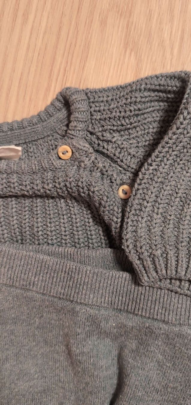 H&M Lotti & Set di vestiti: H&M Strickset Pullover und Hose graublau Grösse 56 – Usato da Zürich venduto da albalm