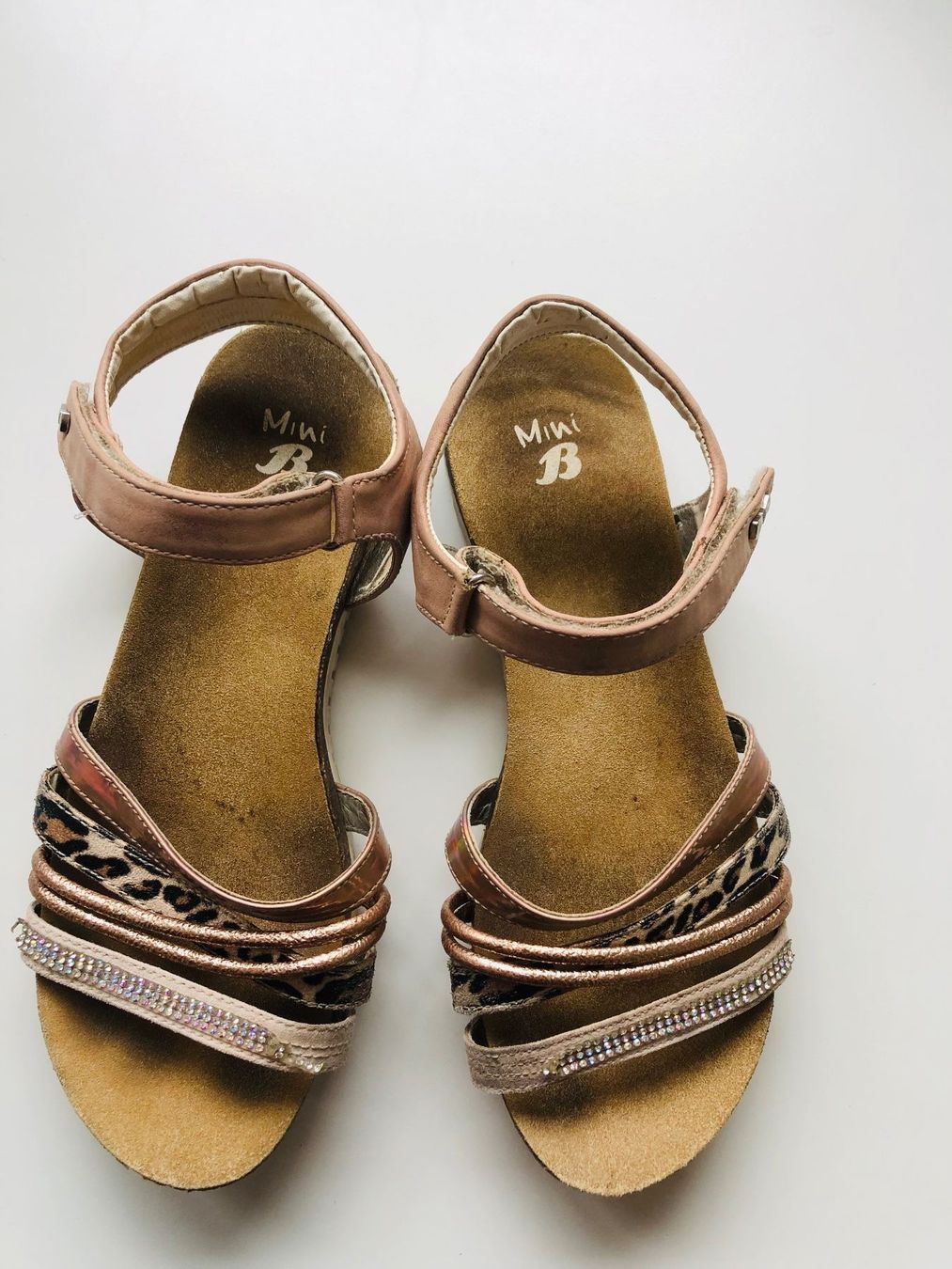 Scarpe per ragazze: SANDALEN KINDER GRÖSSE 37 – Usato da Malters venduto da Kuettel1 1