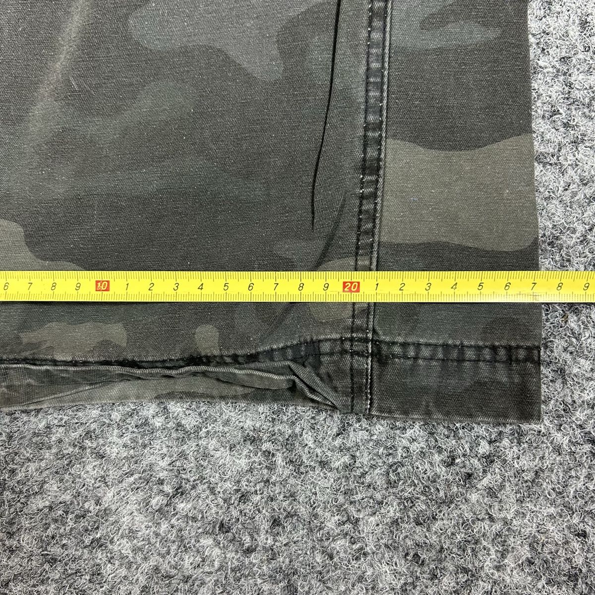 Pantaloni: Camo pants cargo Xl – Usato da La Sagne NE venduto da Matlasape 3
