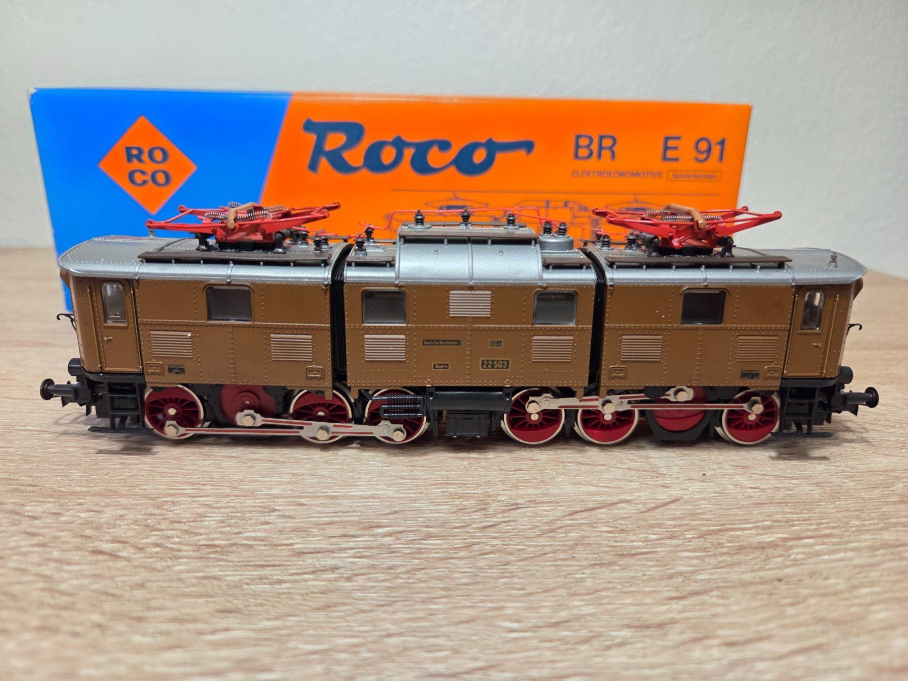 Roco Modelleisenbahnen: Roco 04139 B E-Lok BR E91 DR H0 – Gebraucht aus St-Aubin-Sauges von Lo_Go 1