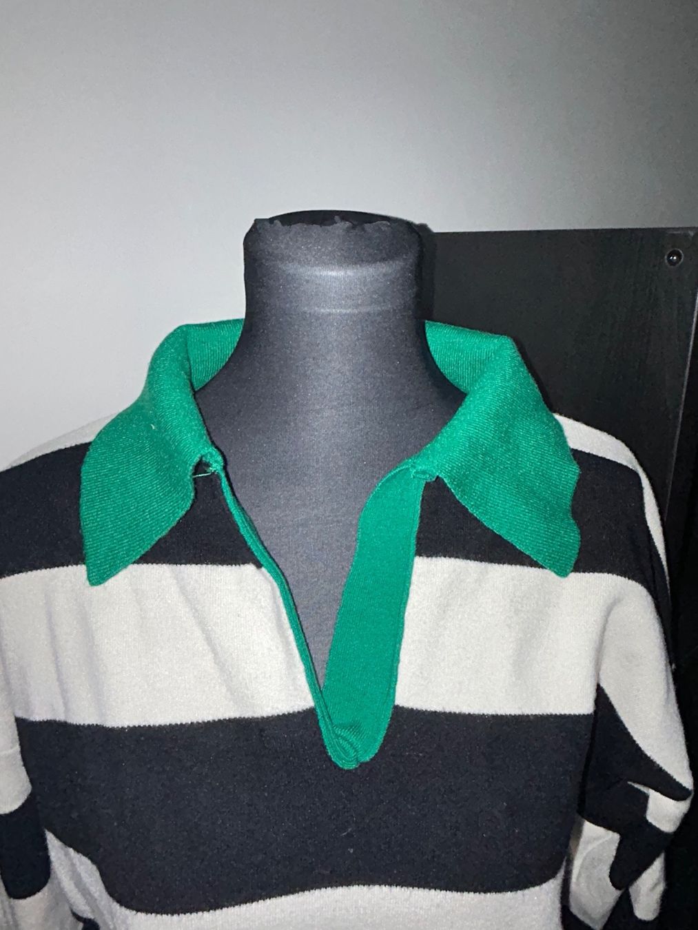 Maglioni & Felpe: ZARA PULLOVER/KNIT/SWEATER/HOODIE – Nuovo (secondo la descrizione) da Luzern venduto da Suneha 1