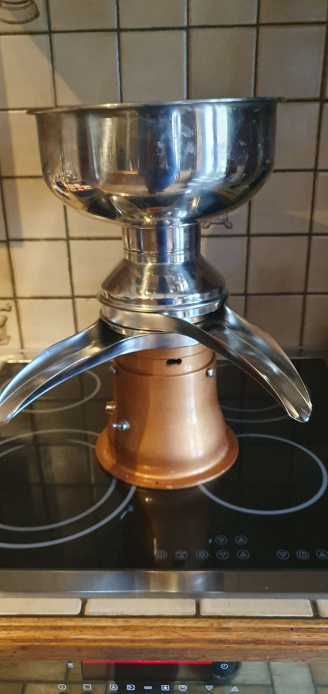 Elettrodomestici da cucina: Ustensil – Usato da La Chaux-de-Fonds venduto da com_pr7r