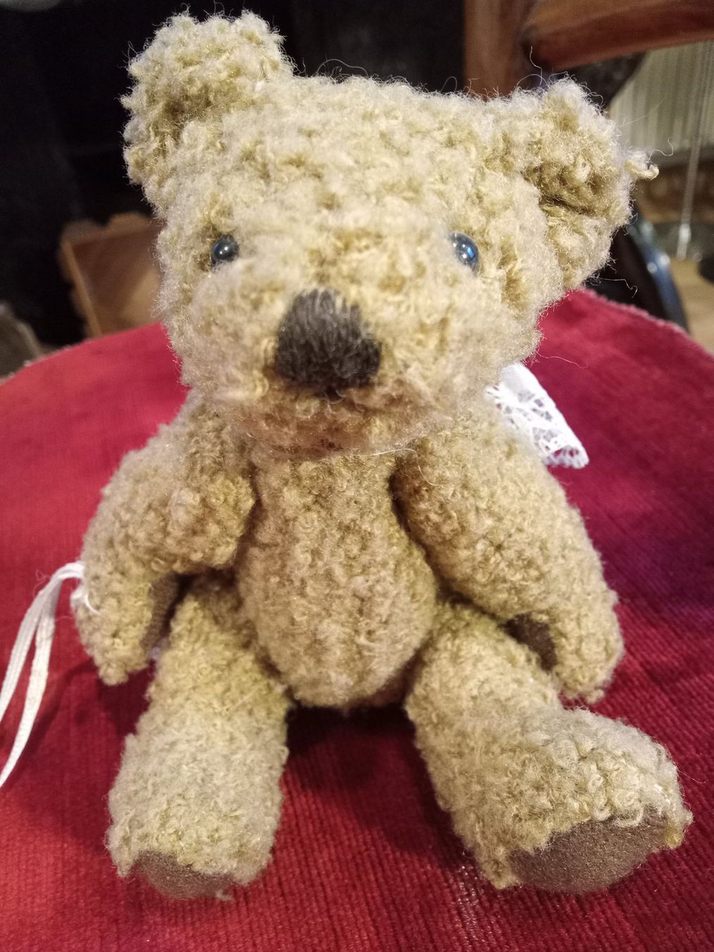 Giocattoli: Alter kleiner Teddybär ab 10 Stutz – Usato da Zürich venduto da edi_c2m6 1