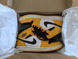 Nike Air Jordan 1 MID Taxi-Taille 42-Avec boîte d'origine