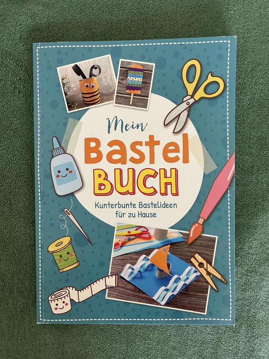 Libri: Mein Bastelbuch: Kunterbunte Bastelideen – Nuovo (secondo la descrizione) da Kloten venduto da Mod_qc5v