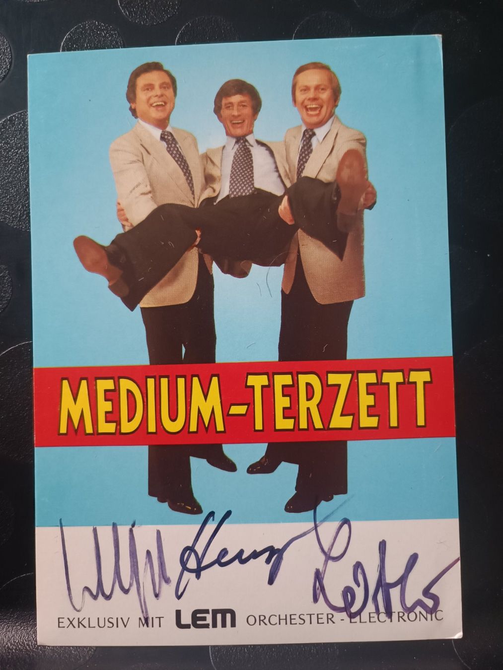 Autografi: Medium Terzett - handsignierte alte Karte – Usato da Menziken venduto da Artographs