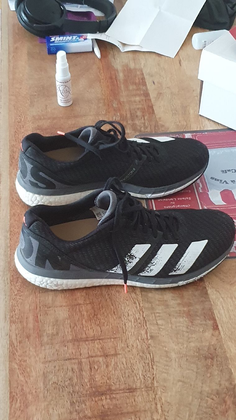 Adidas Herrenschuhe: adidas Boston 9 – Gebraucht aus Petit-Lancy von sis_c98p 1