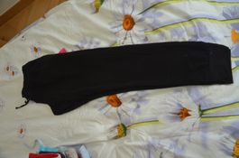 TAILLE 164 - HOSE NEU (FR 25.00)