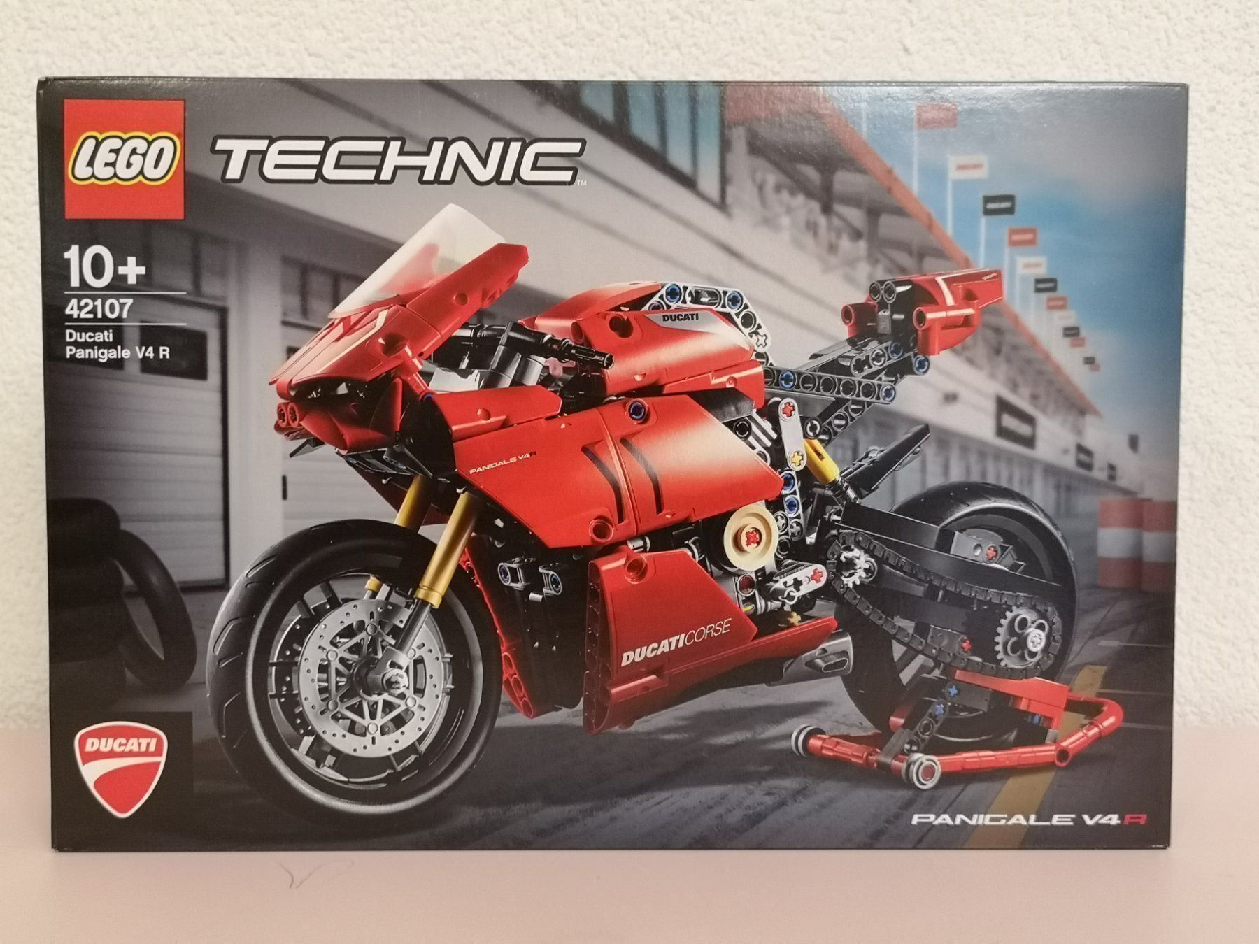 Lego Kit di costruzioni: Lego 42107 Technic Ducati Panigale V4 R – Nuovo e nell'imballaggio originale da Echichens venduto da aegis0129